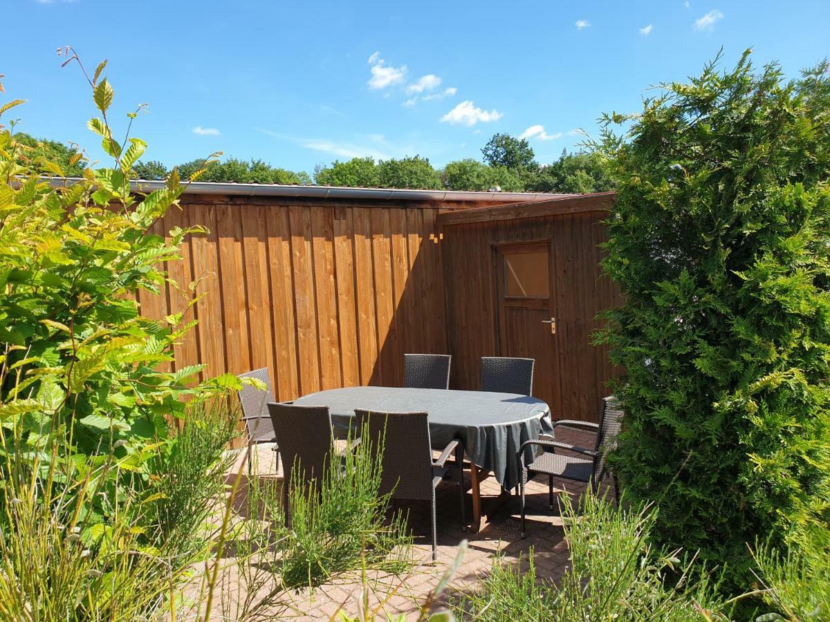Ferienwohnung Ruegen In Samtens Экстерьер фото